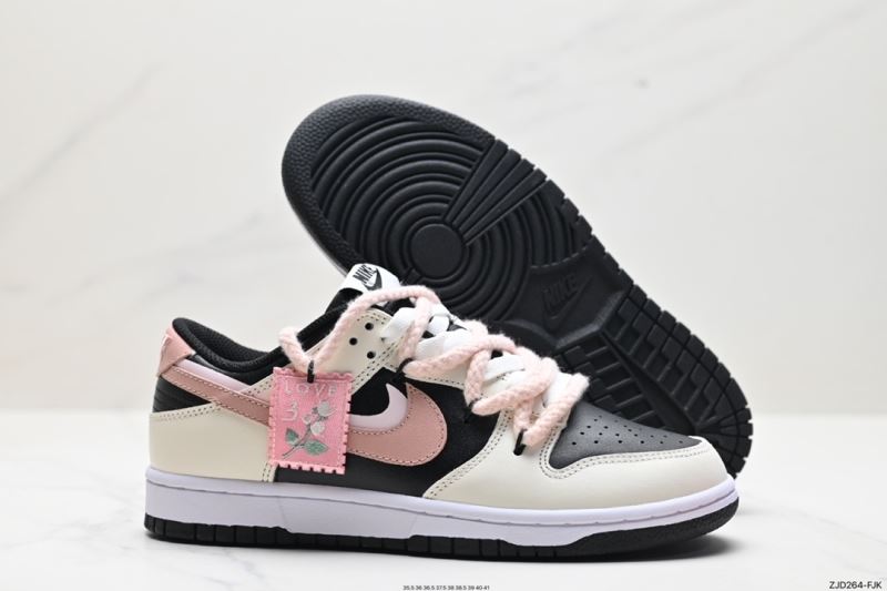 Nike Dunk Shoes